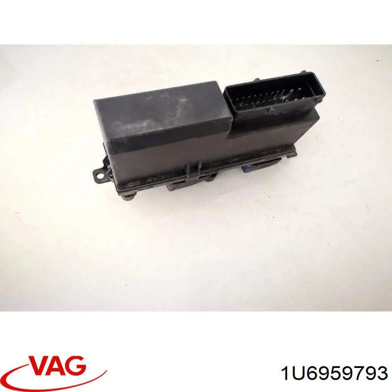 Купити 1U6959793 VAG 