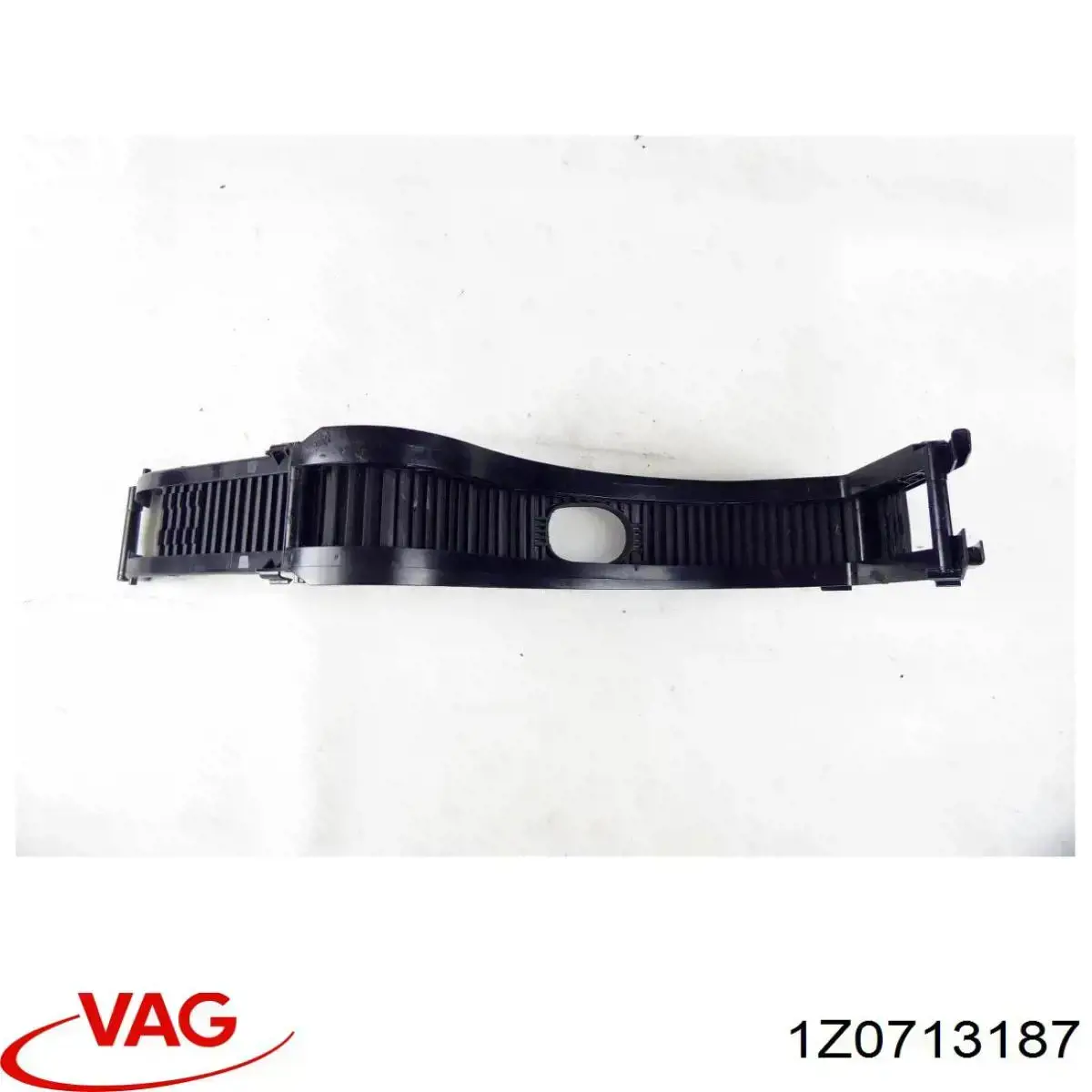 Купити 1Z0713187 VAG Попільничка центральної консолі