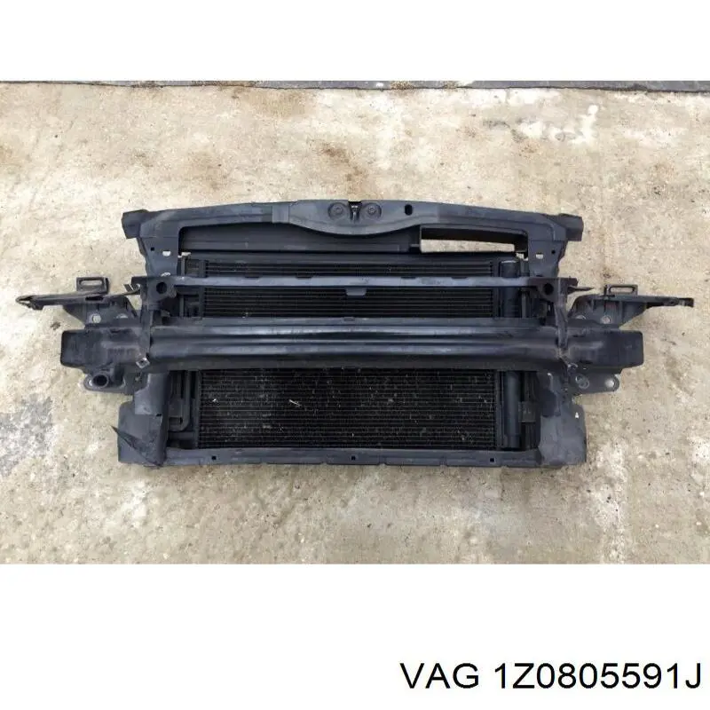 Рамка радіатора 1Z0805591J VAG
