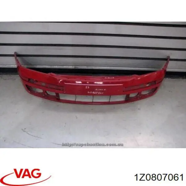 Спойлер переднього бампера 1Z0807061 VAG