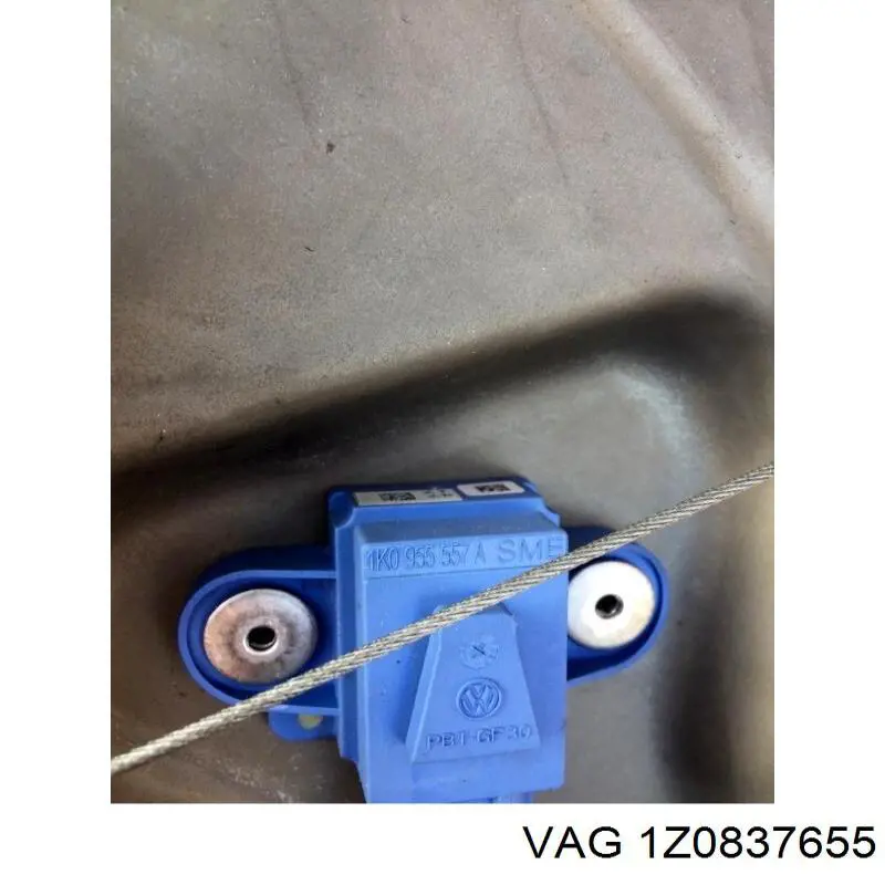 Склопідйомник з електродвигуном VAG 1Z0837655 ціна, від 75.06 USD