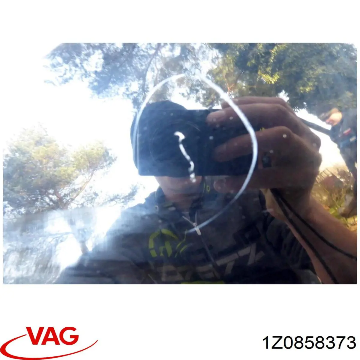 1Z0858373 VAG Попільничка