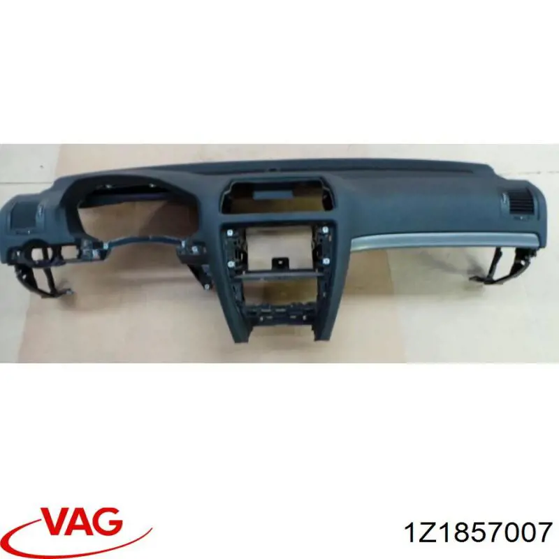 1Z1857007 VAG Панель передня "торпедо"