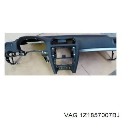 1Z1857007BJ VAG Передня панель