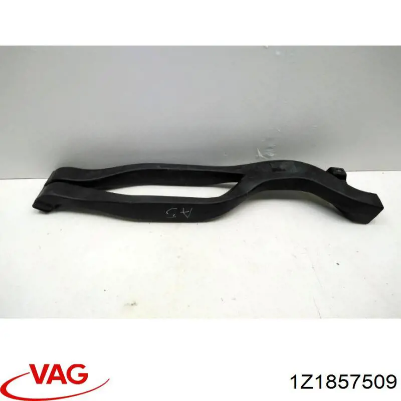 Повітропровід центральний VAG 1Z1857509 ціна, від 12.67 USD