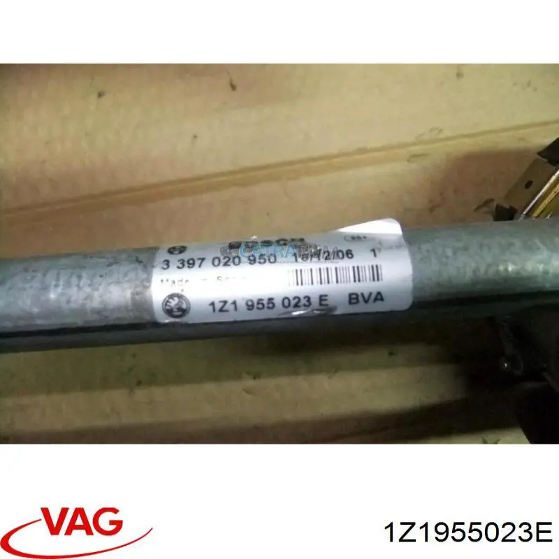 Трапеція щіток лобового скла VAG 1Z1955023E ціна, від 25.33 USD
