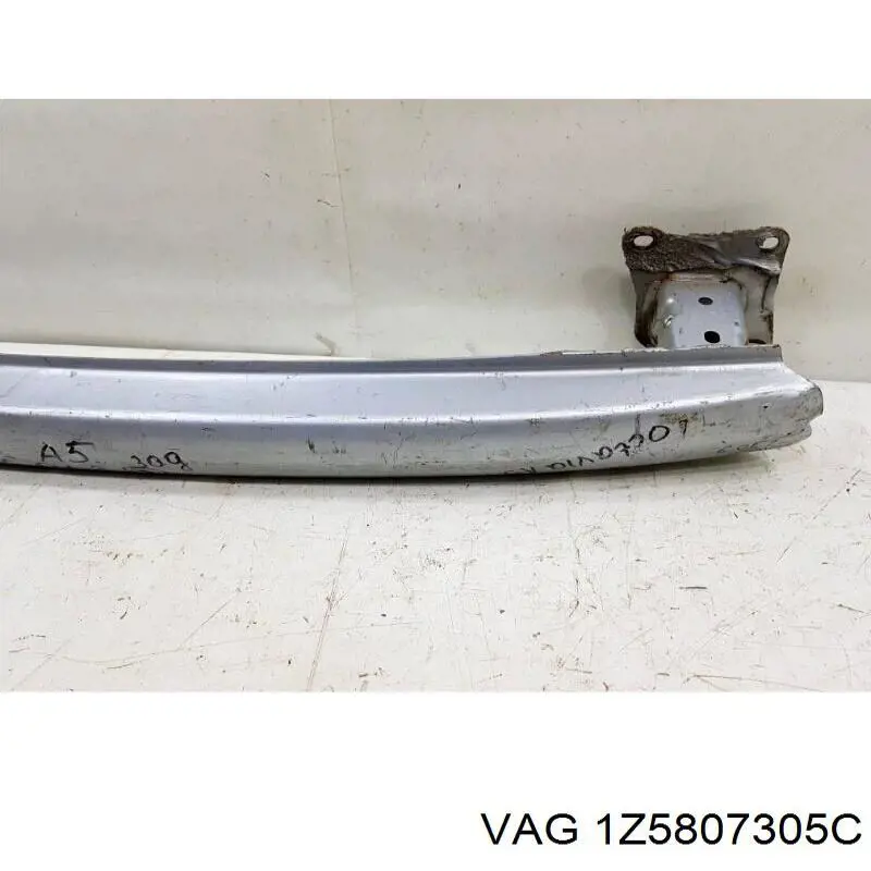 Купити 1Z5807305C VAG Буфер бампера заднього