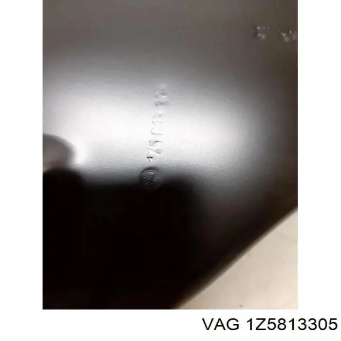 Панель кабіни задня 1Z5813305 VAG