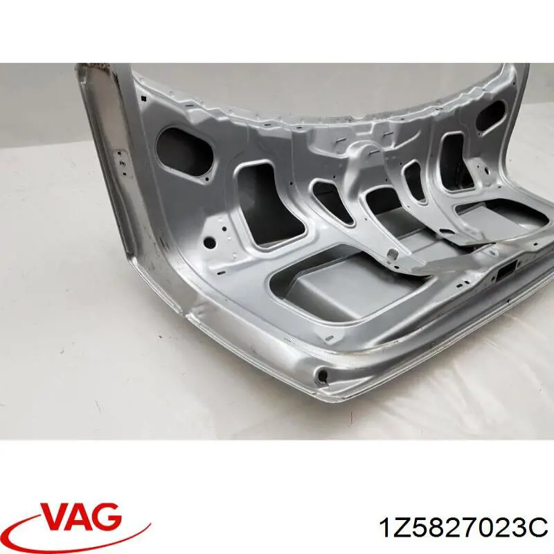 1Z5827023 VAG Треті двері