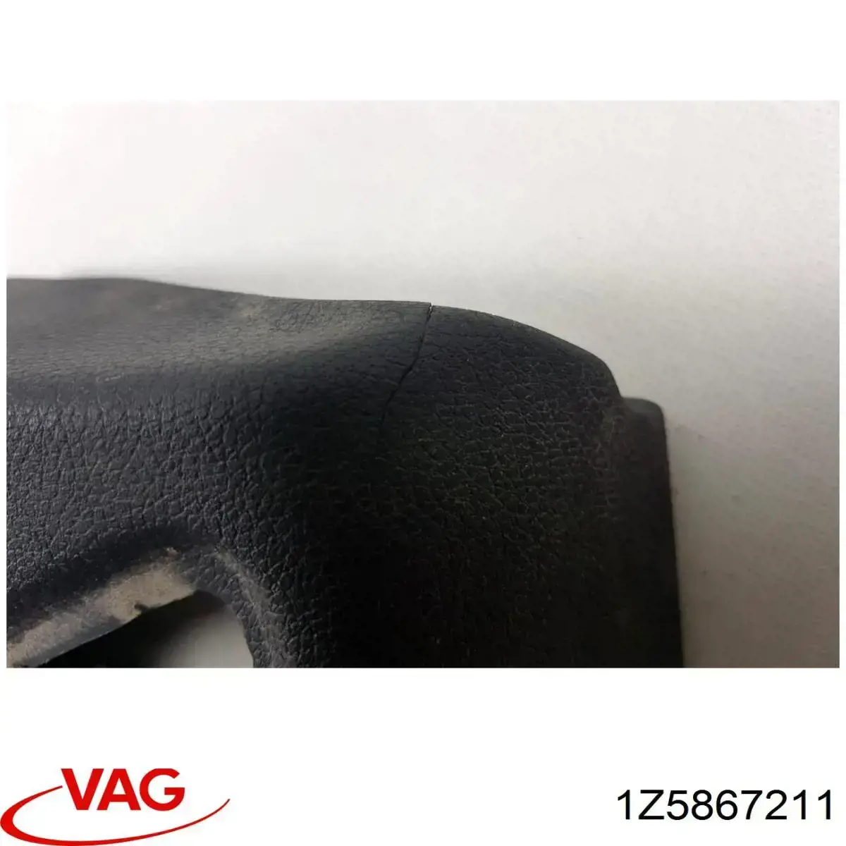 Картка обшивки задніх правих дверей VAG 1Z5867211