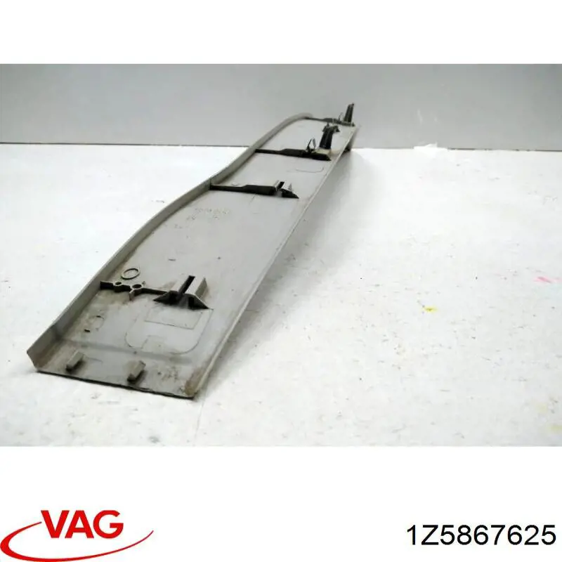  1Z5867625 VAG