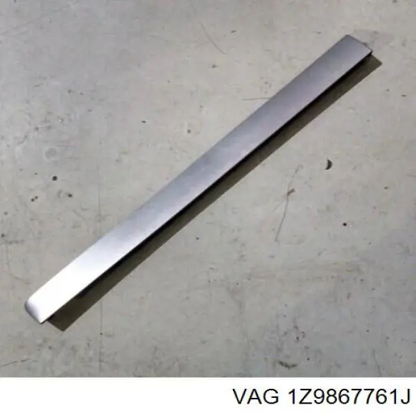 1Z9867761J VAG 
