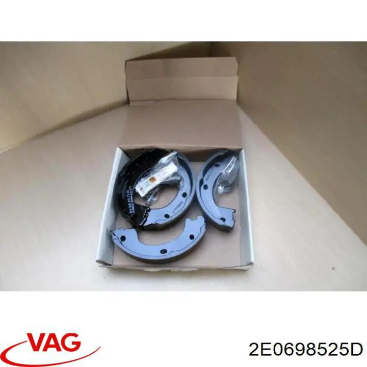 2E0698525D VAG Гальмівні колодки ручника