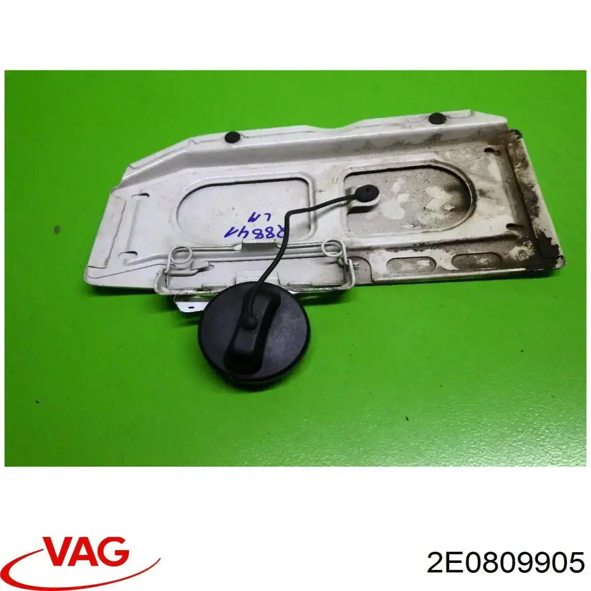 2E0809905 VAG Дверцята бензобака