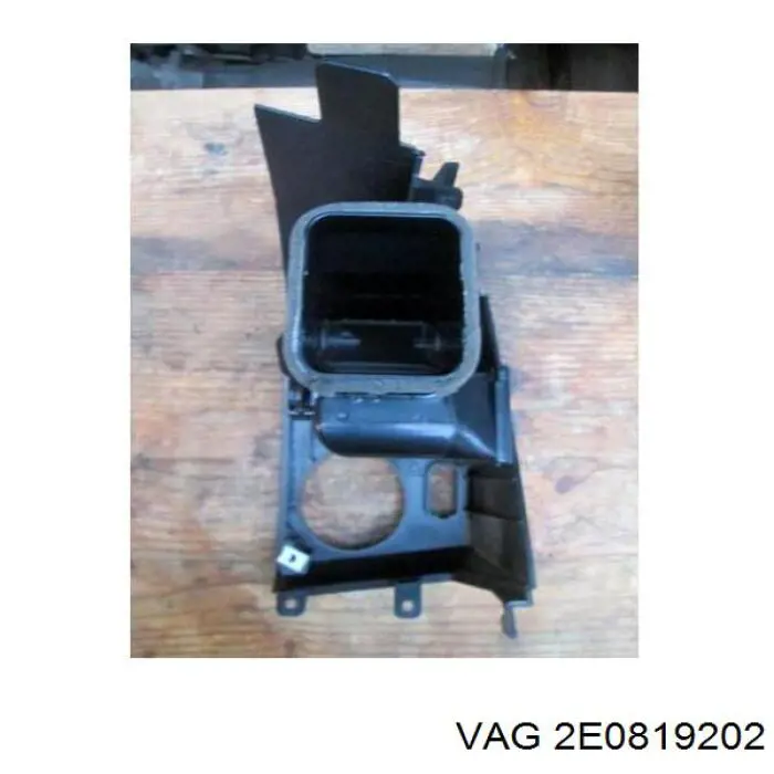 Вентиляція передка VAG 2E0819202 ціна, від 109.72 USD