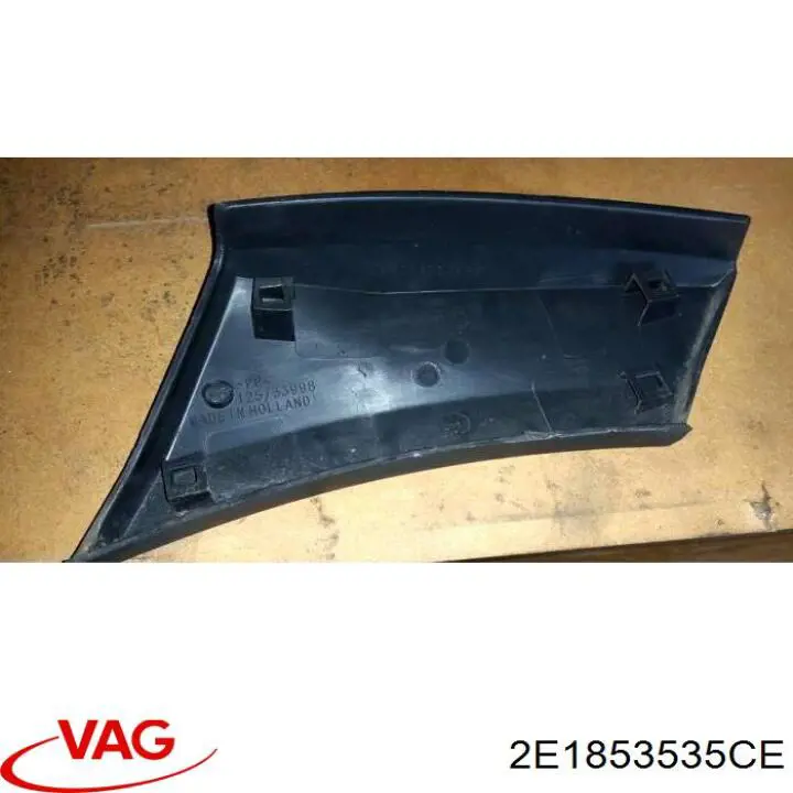 2E1853535CE VAG Накладка переднього лівого крила