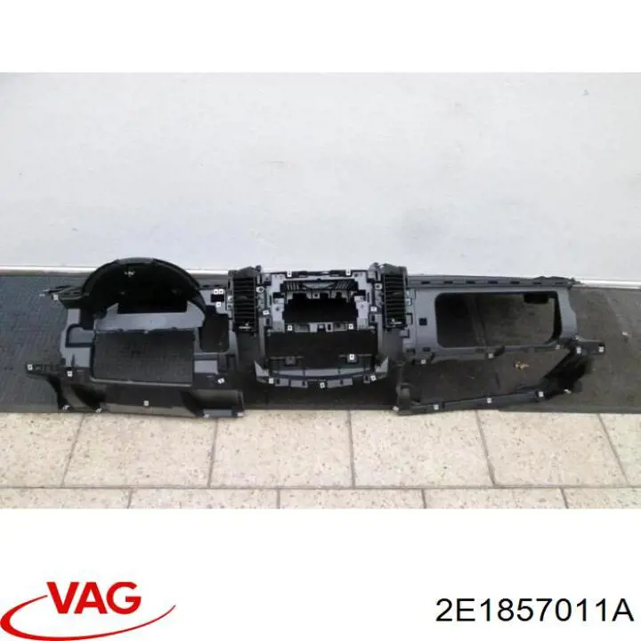 Купити 2E1857011A VAG Панель приладів торпеди
