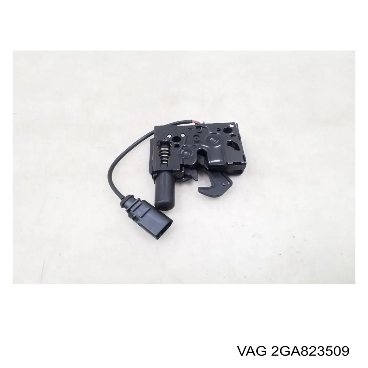 Замок капота Volkswagen Caddy IV універсал (SAB, SAJ) (2015 - 2026) ціна, від 24.76 USD