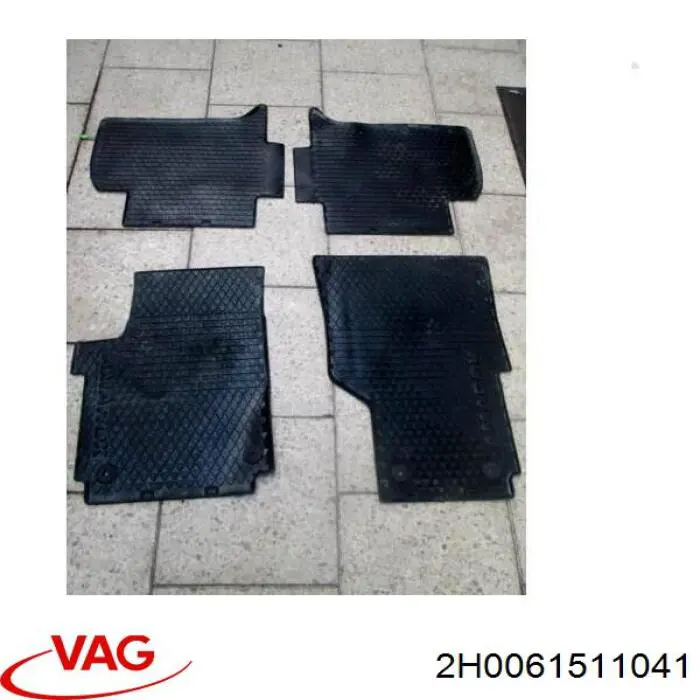 2H006151282V VAG килимок задній, комплект 2 шт.