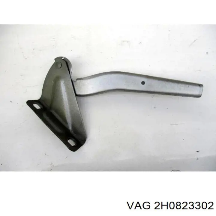Петля капота, права VAG 2H0823302B