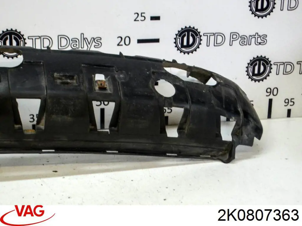 Кожух бампера заднього VAG 2K0807363 ціна, від 38.01 USD