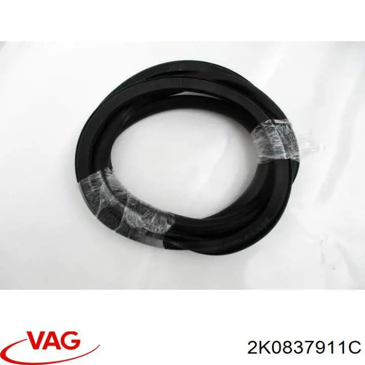 2K0837911C VAG Ущільнювач двері передньої (на кузові)