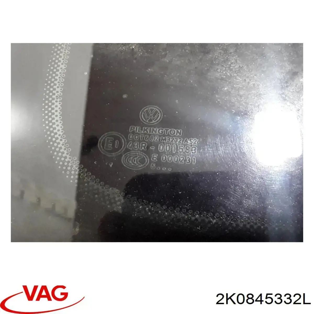 Купити 2K0845332L VAG Скло багажного відсіку, праве
