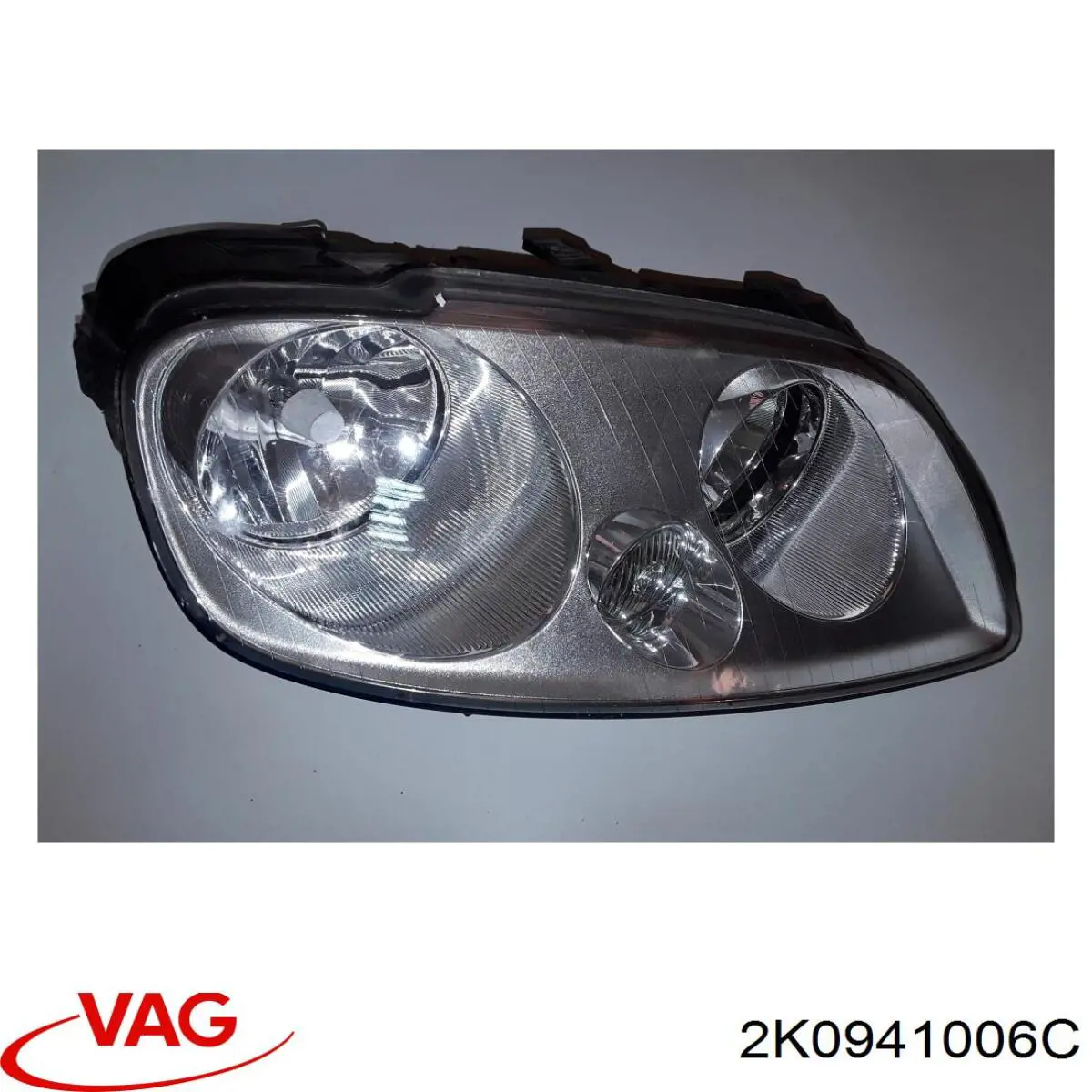 2K0941006C VAG Фара правая