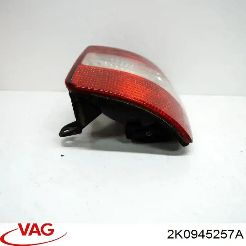 Панель кріплення задніх ліхтарів VAG 2K0945257A ціна, від 20.40 USD