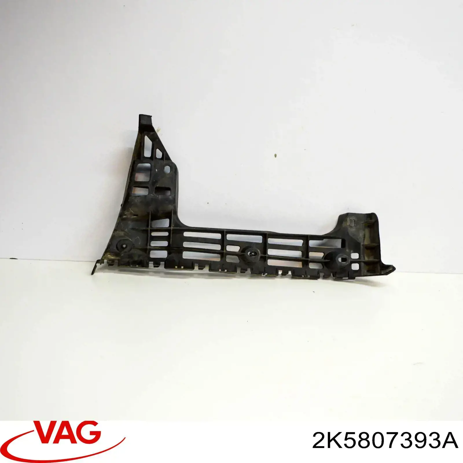 Купити 2K5807393A VAG Направляюча заднього бампера, ліва