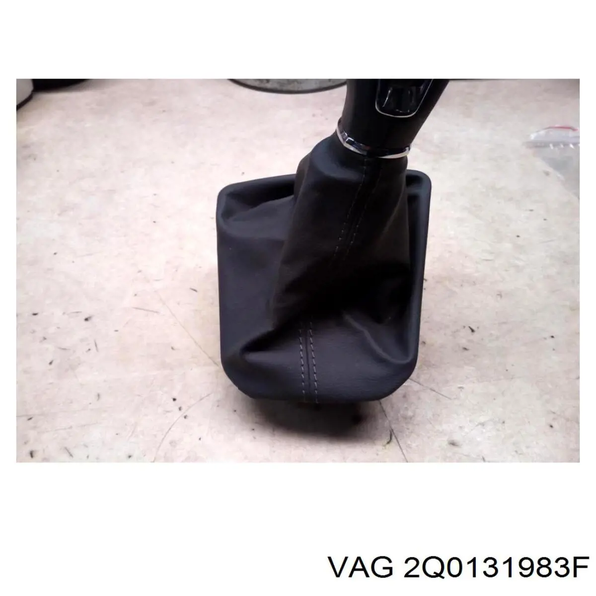 2Q0131983G VAG 