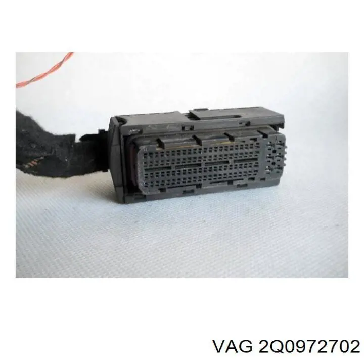 Купити 2Q0972702 VAG 