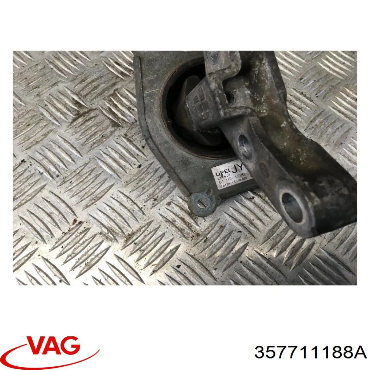  VAG 357711188A ціна, від 53.70 USD