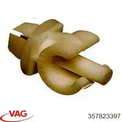Купити 357823397 VAG Фіксатор підпори капота