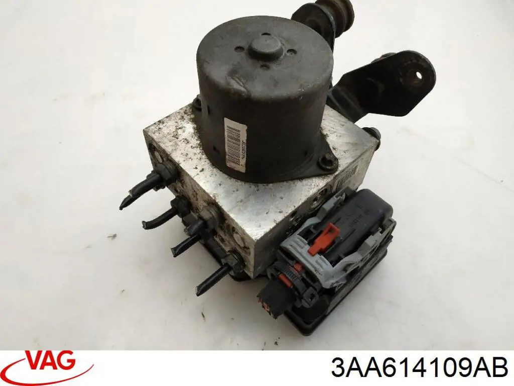  VAG 3AA614109AB