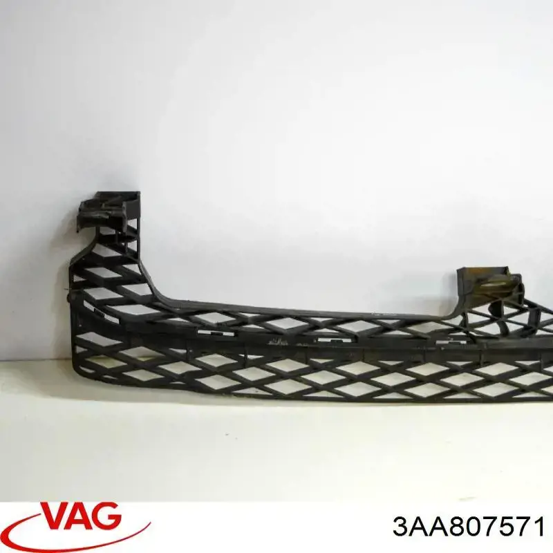 Купити 3AA807571 Diamond/DPA Кронштейн бампера переднього, центральний