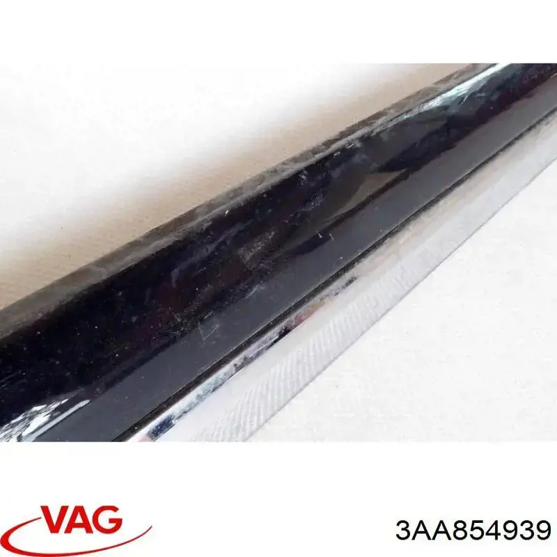 3AA854939 VAG Молдинг передніх лівих дверей, нижній