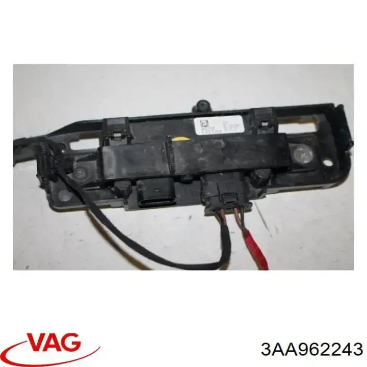 Купити 3AA962243 VAG Модуль керування (ЕБУ) відкриття кришки багажника/ двері 3-ї (5-ї)