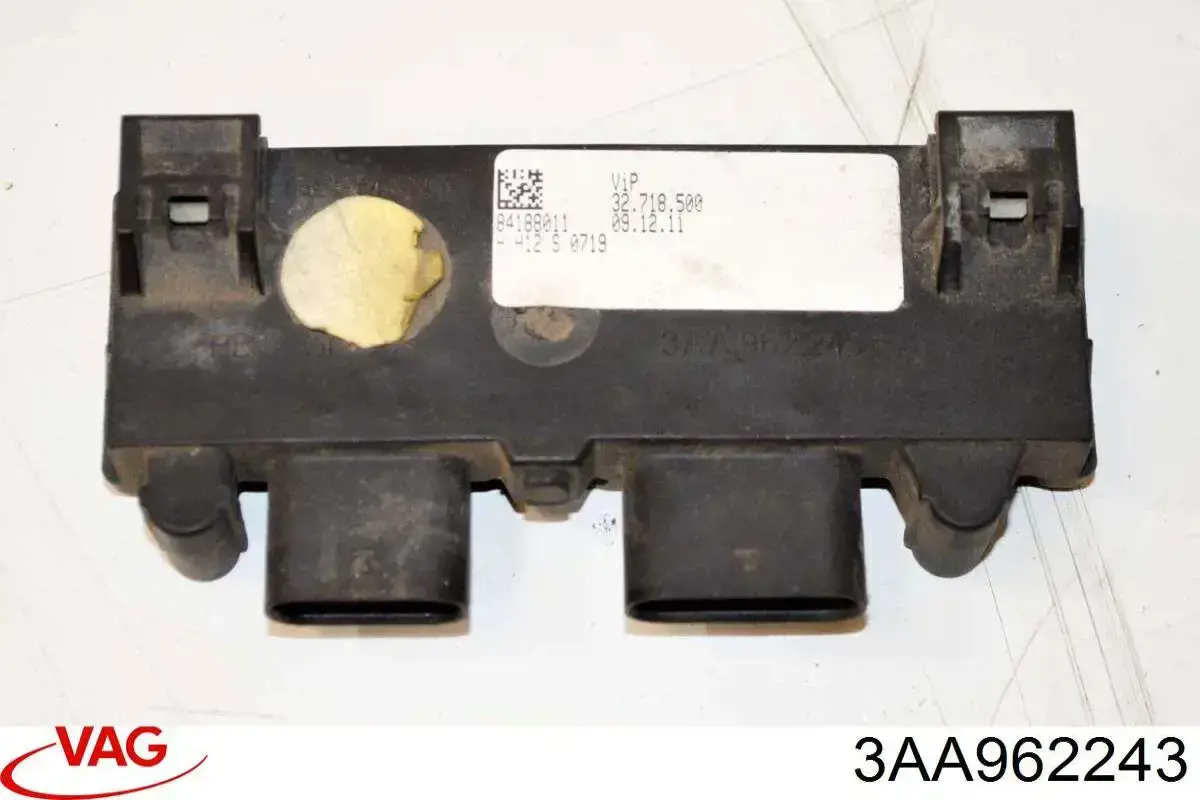 ЕБУ відкриття кришки багажника / двері 3-й (5-й) VAG 3AA962243B ціна, від 48.39 USD