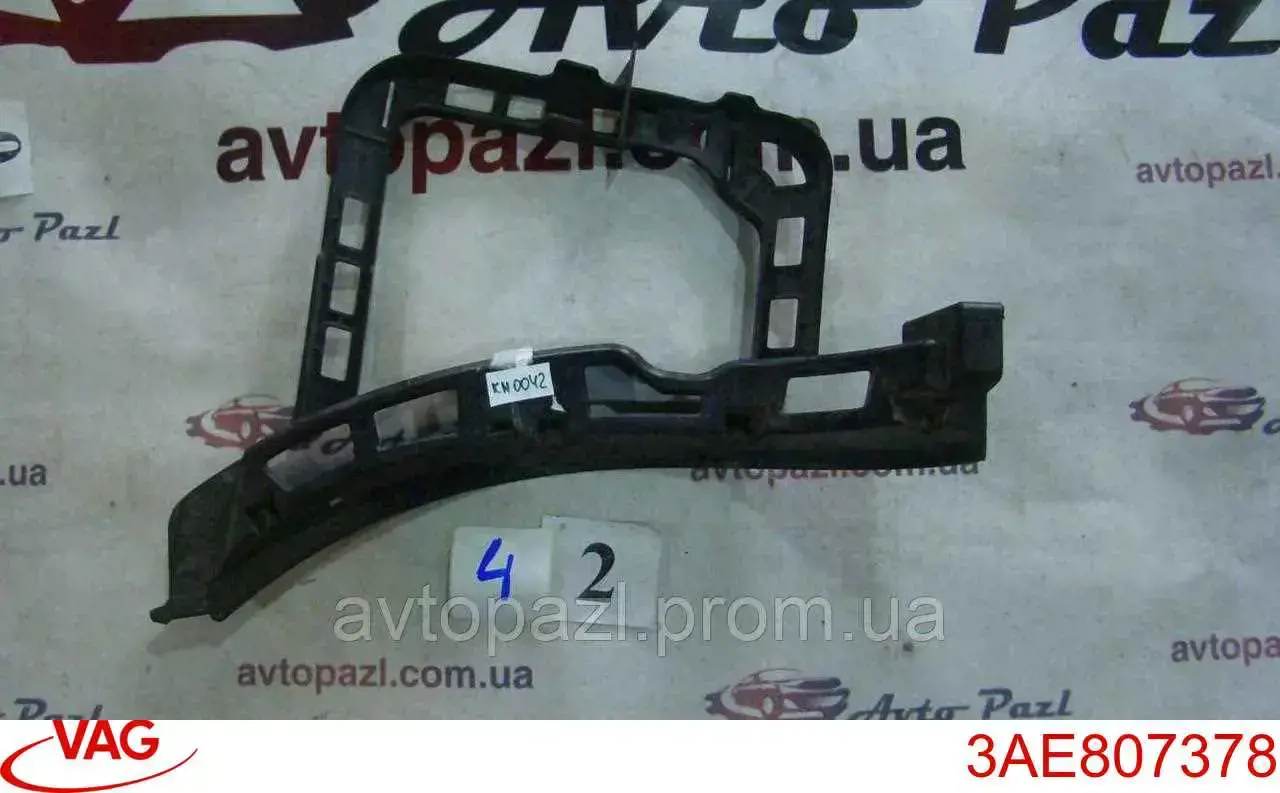 Кронштейн бампера заднього, зовнішній правий VAG 3AE807378 ціна, від 9.76 USD