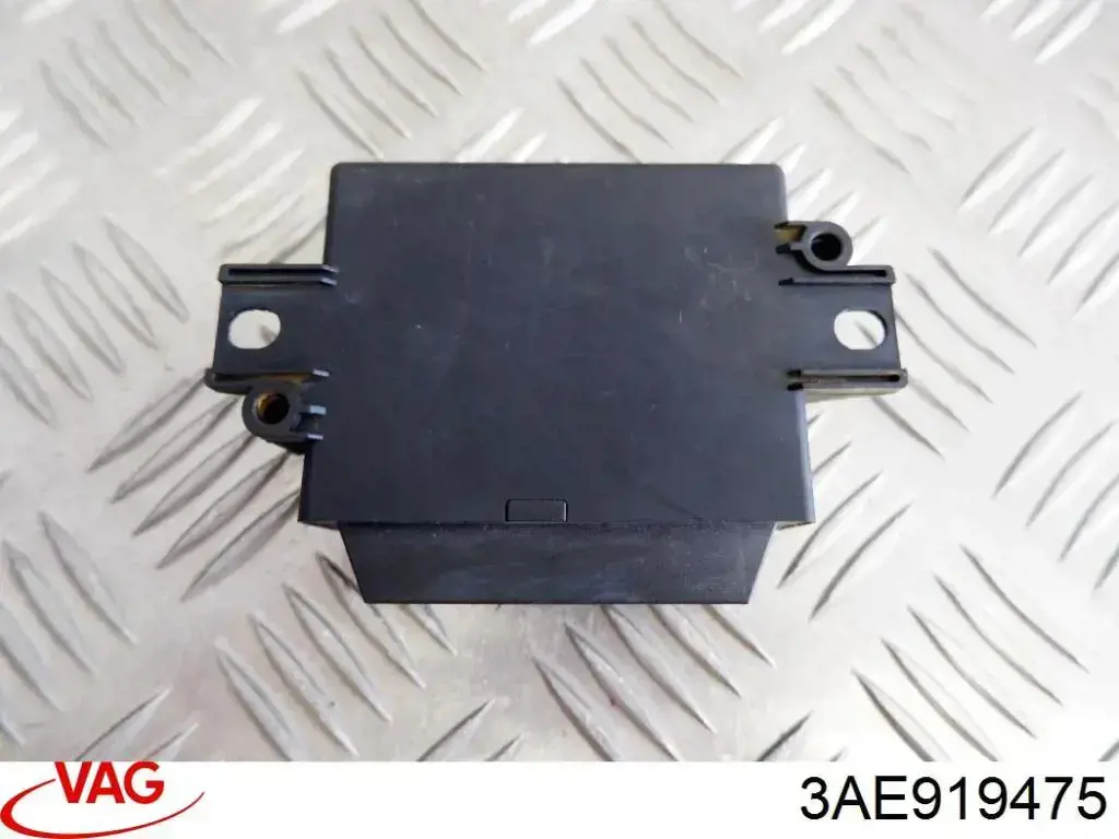 Модуль керування (ЕБУ) парктроніком VAG 3AE919475 ціна, від 50.68 USD