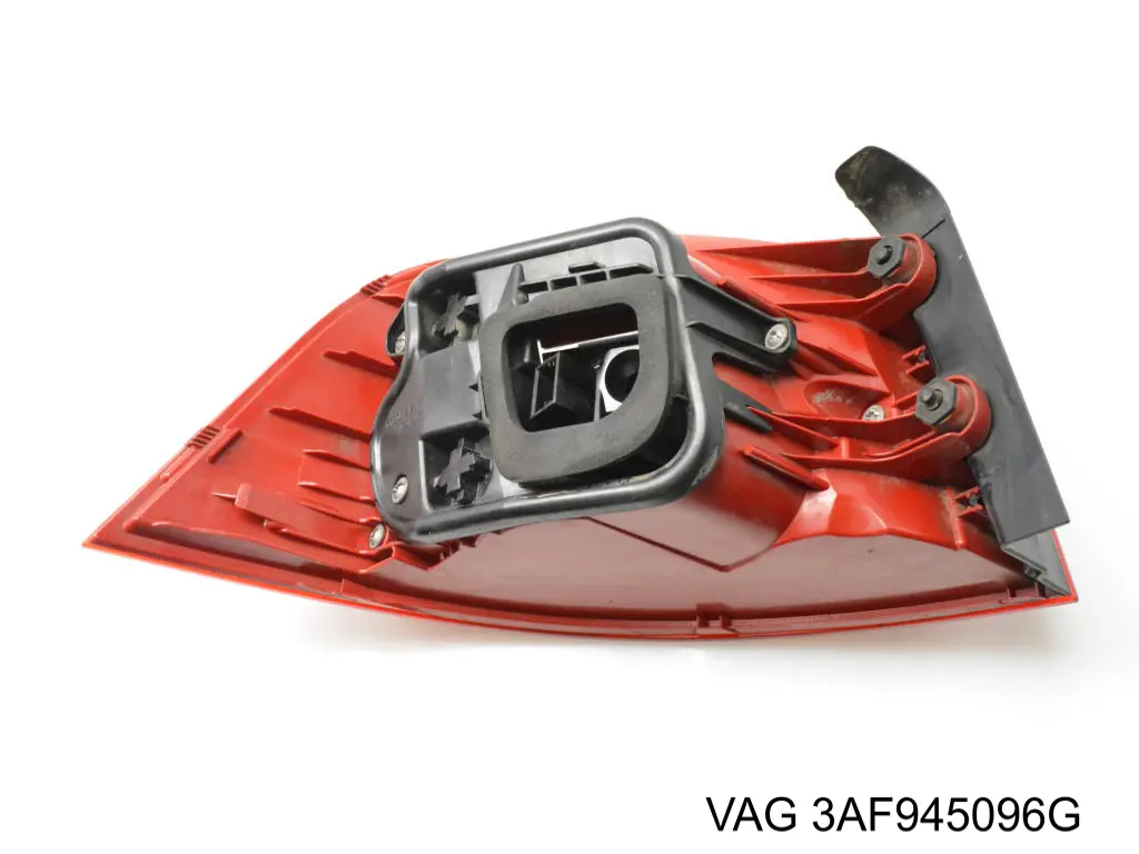 Ліхтар задній правий, зовнішній VAG 3AF945096G ціна, від 77.73 USD