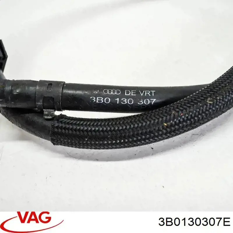 8D0130307C VAG Трубка паливна, від бака до паливного фільтру