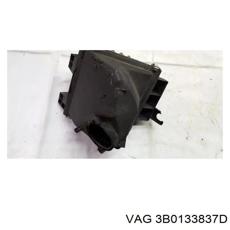 Корпус фільтра 3B0133837D VAG