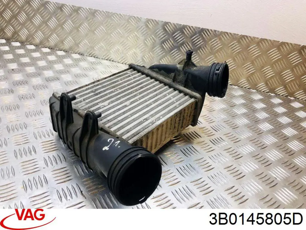 Радіатор інтеркулера VAG 3B0145805D