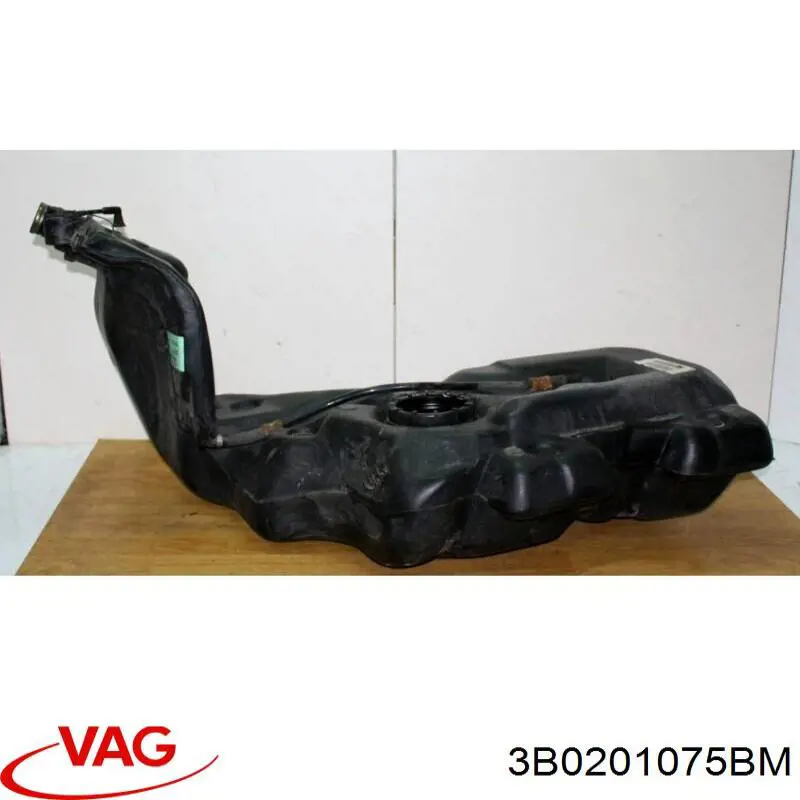 3B0201075BM VAG Бак паливний