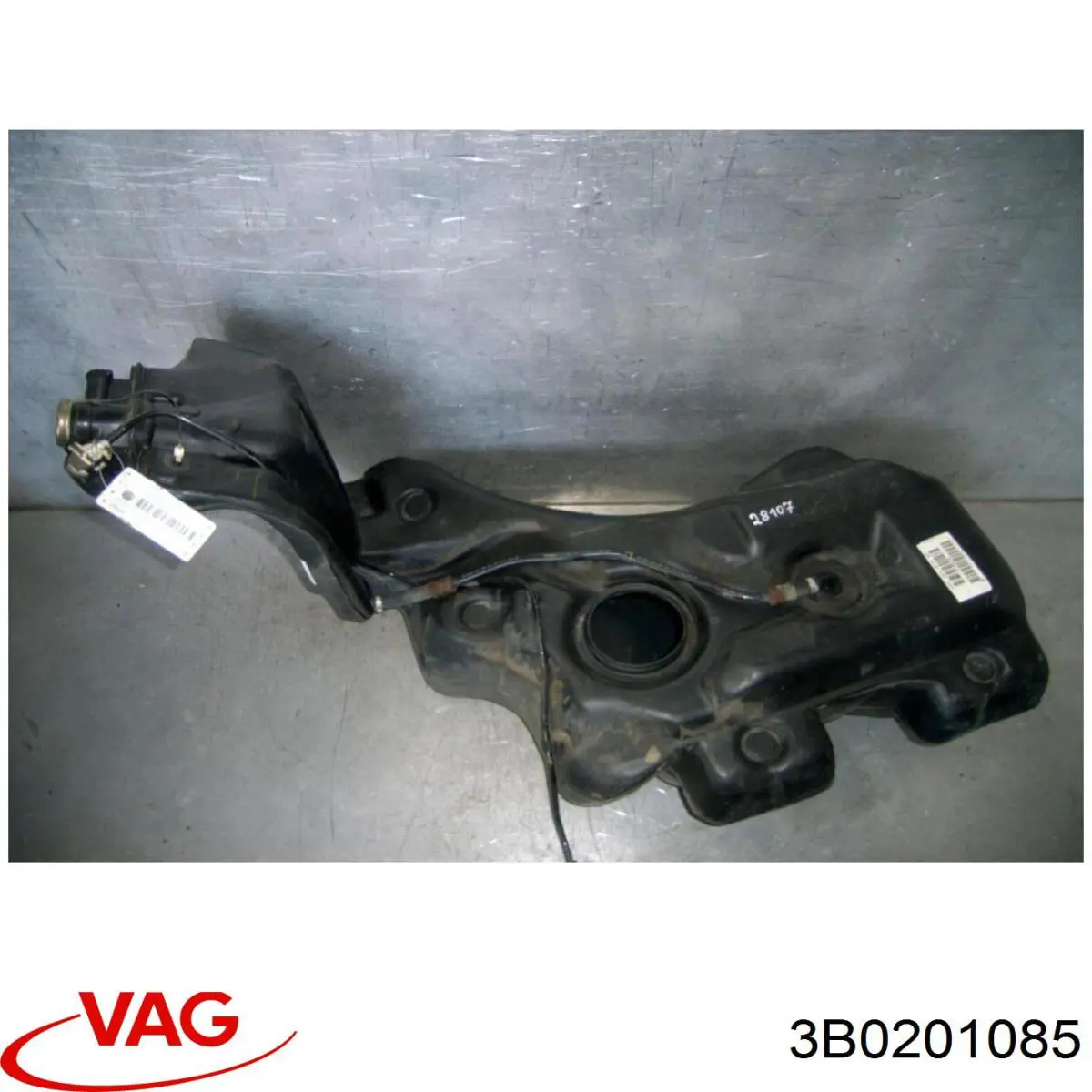 3B0201085 VAG Бак паливний