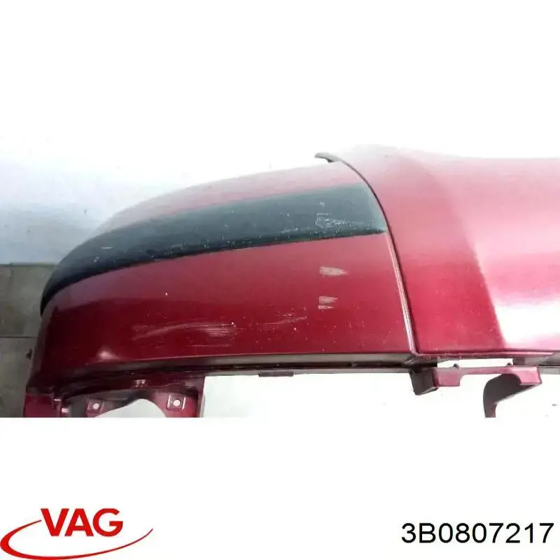 Передній бампер 3B0807217 VAG