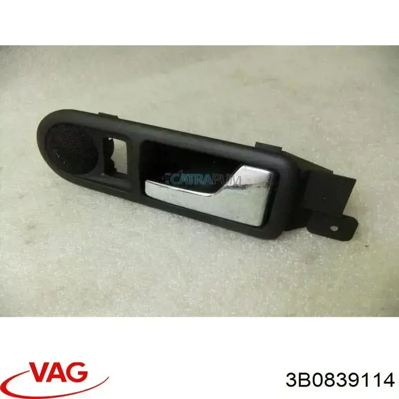 Ручка задньої двері внутрішня права VAG 3B0839114 ціна, від 3.17 USD
