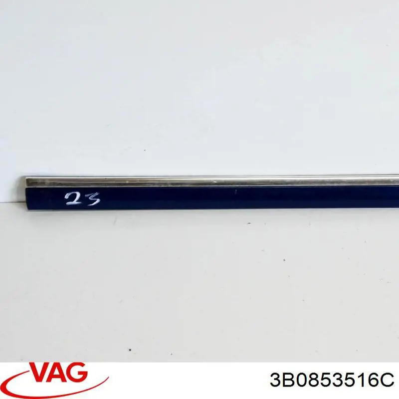 3B0853516C VAG молдинг передньої правої двері